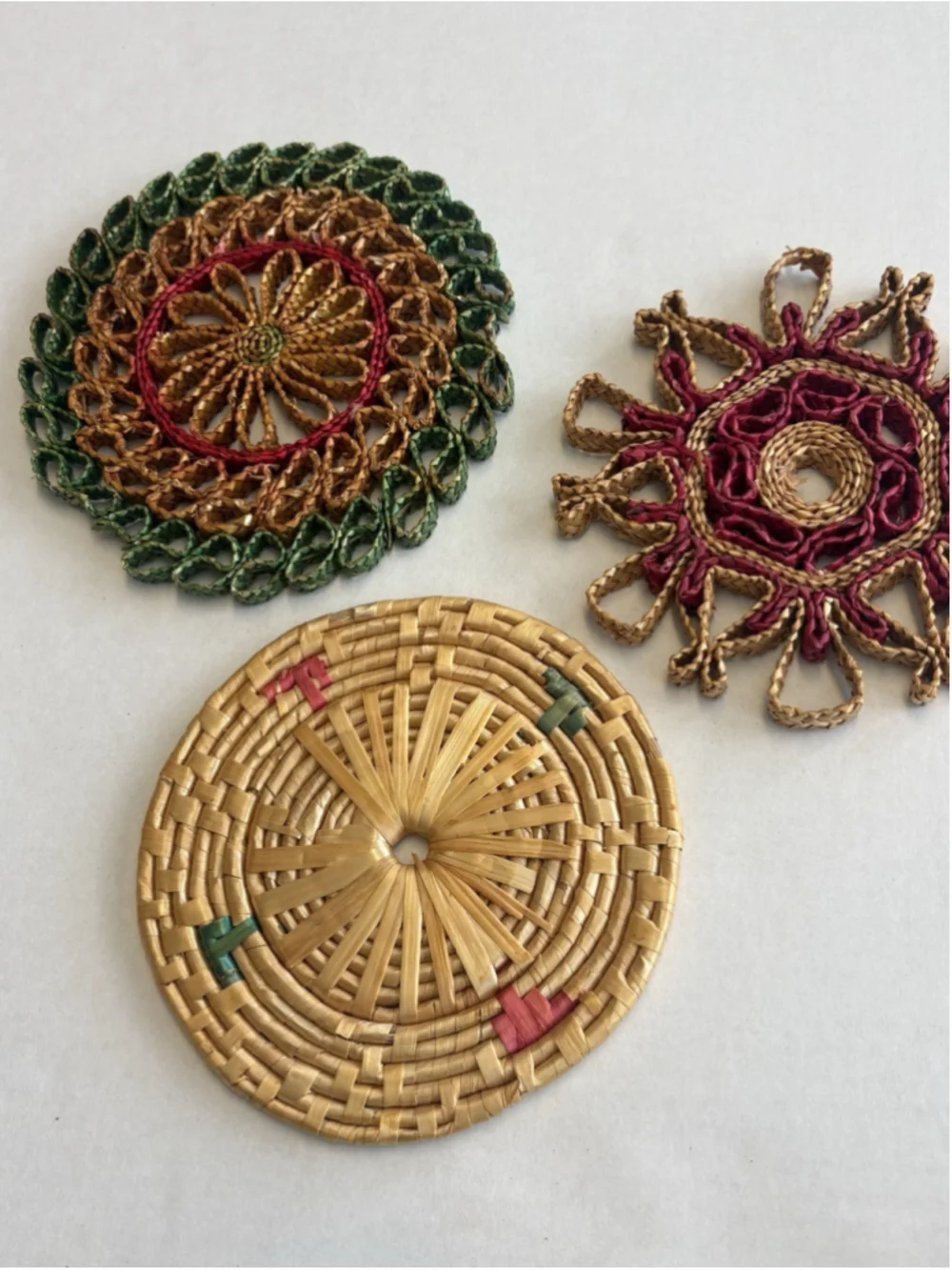 Lot of 3 VTG Wicker Straw Hot Pad Trivet Woven Rattan Raffia Wall Decor